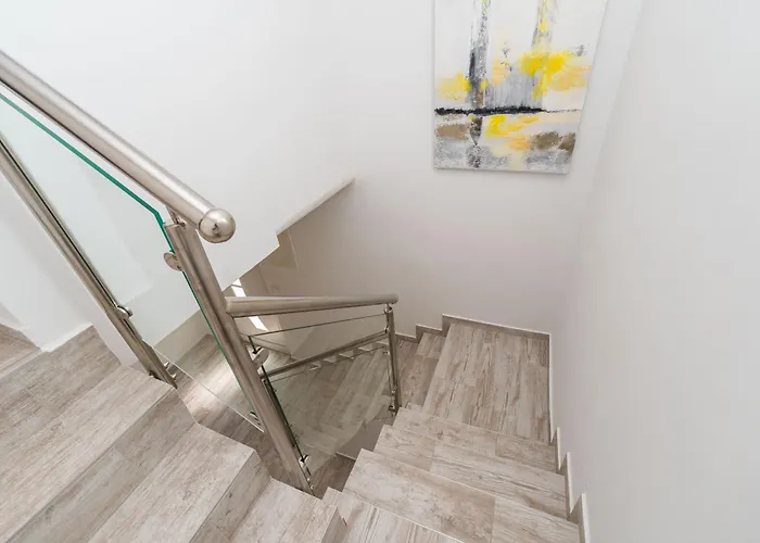 Вилла Zara Нин